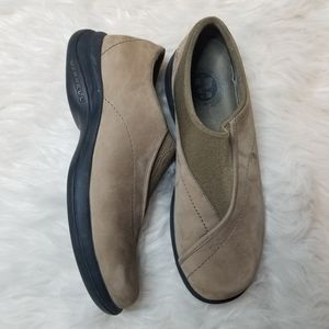 Merrell topo curve stone slip on sz 9